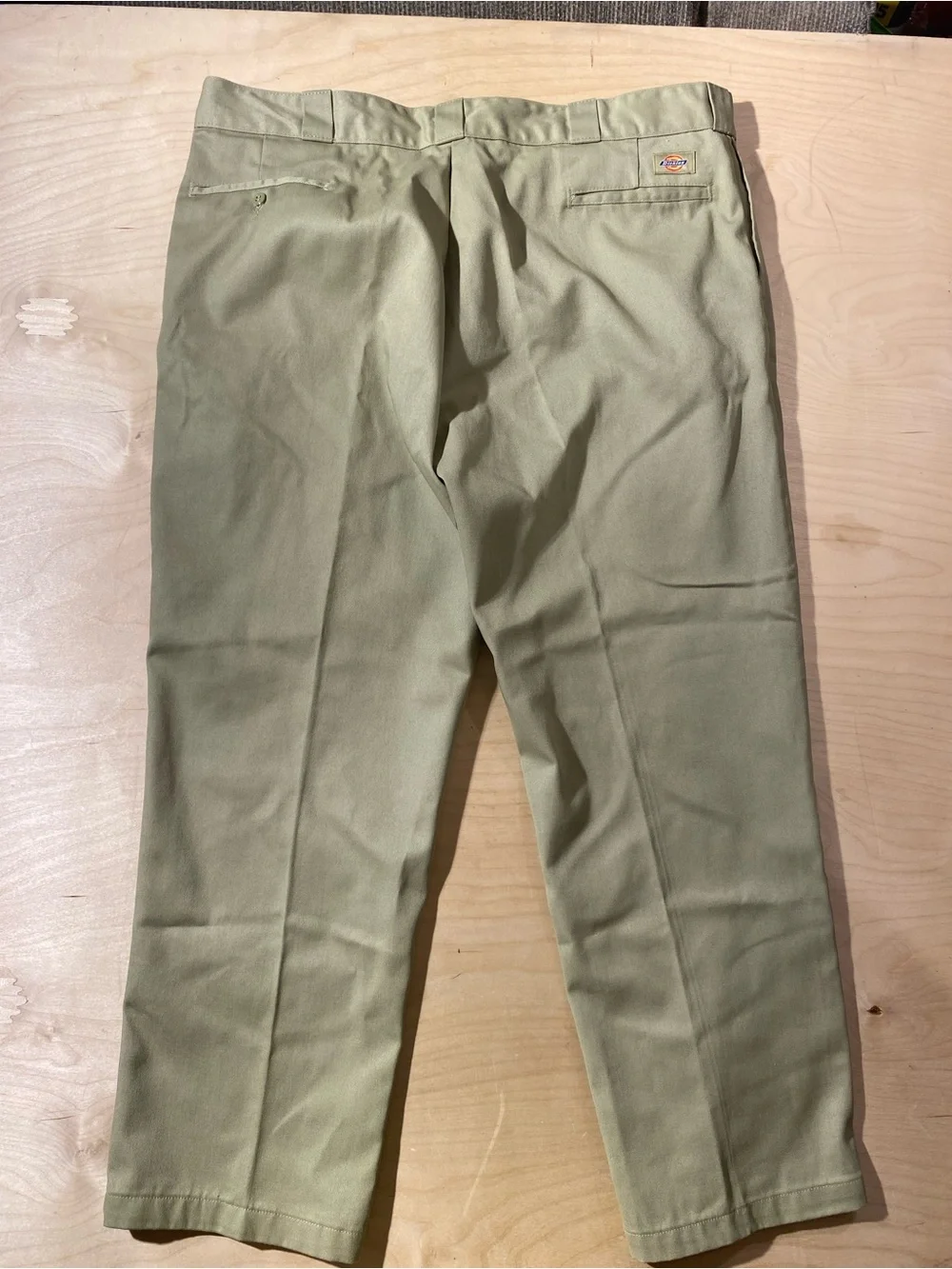 Dickies Khaki Work Pants - Classic Straight Fit.  44 x 30 (SW)